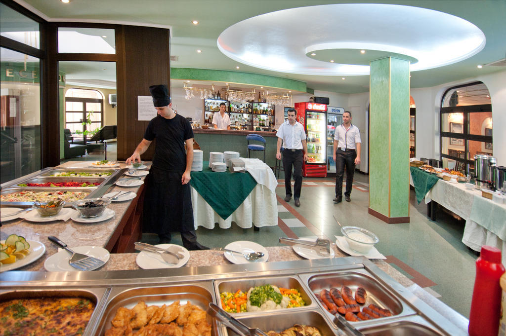 Hotel Sigma Kiten  Bagian luar foto