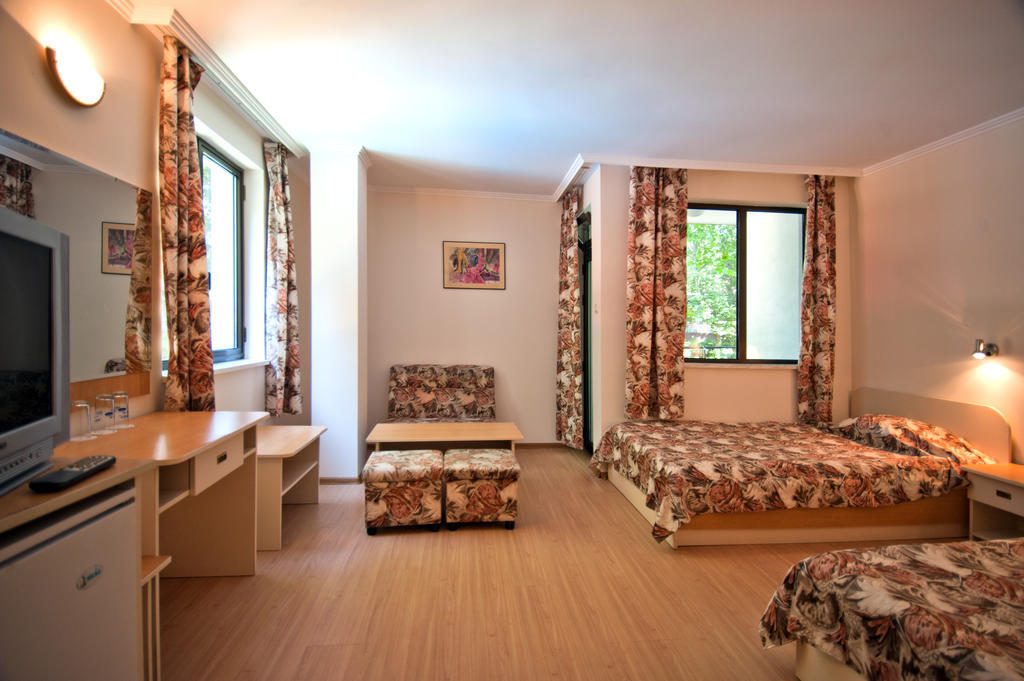 Hotel Sigma Kiten  Ruang foto
