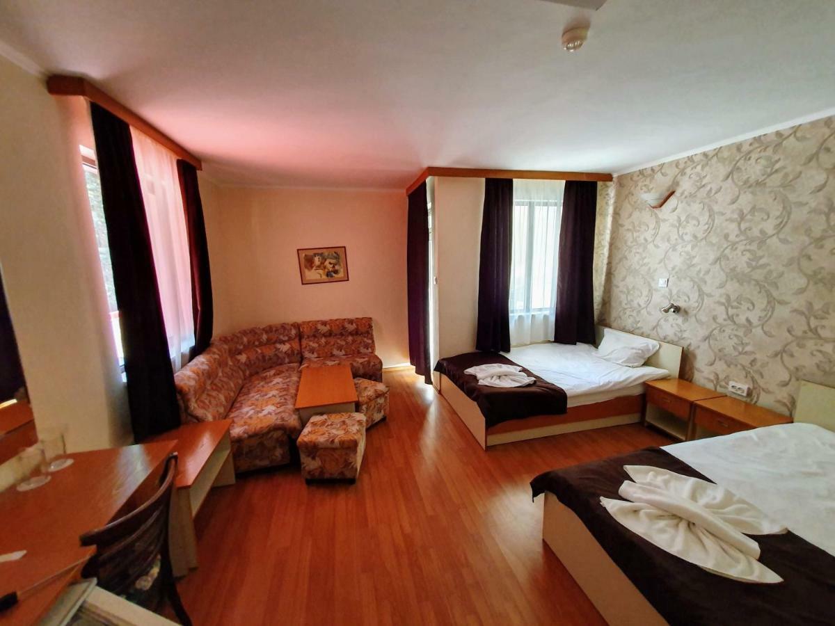 Hotel Sigma Kiten  Bagian luar foto